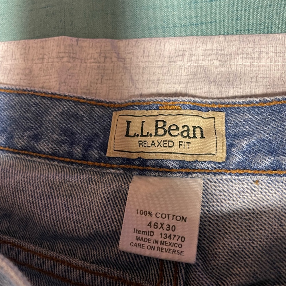 Mens 44x29 LL Bean Jeans Relaxed Fit Blue Straight Leg Denim Light Wash Pockets - Picture 3 of 5